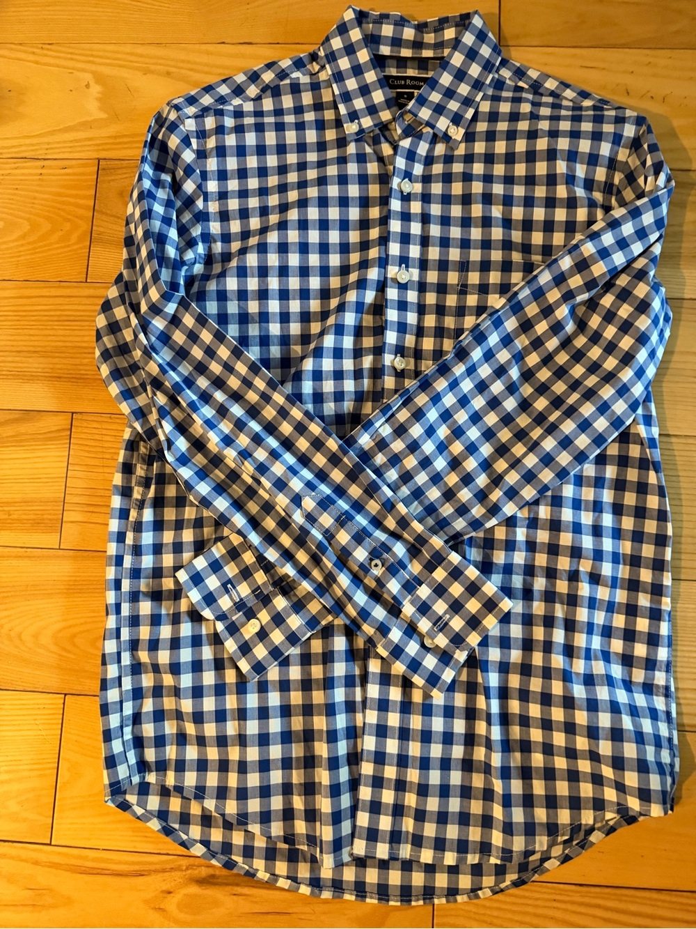 Club Room Blue and White Gingham Button-Down Shirt